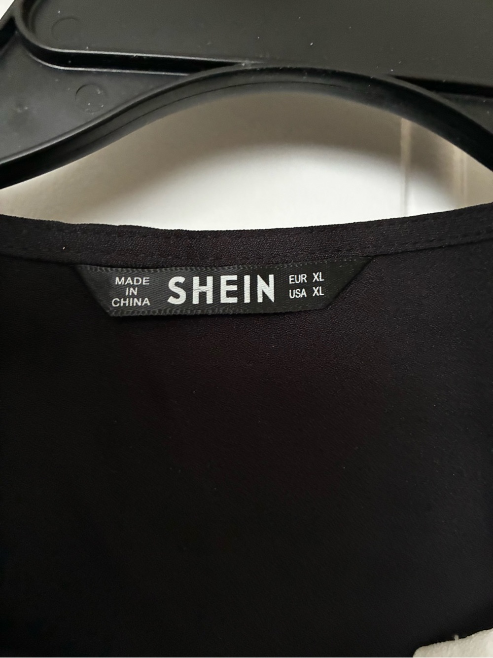SHEIN women’s black and white shirt with vee neck and belt - Picture 2 of 3